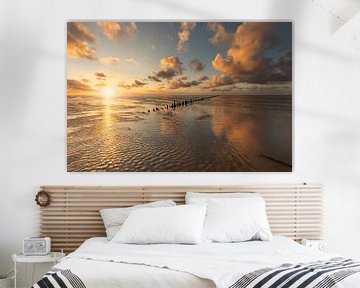 Reflecties, mooie wolkenlucht en zonsondergang tijdens eb op het Uithuizerwad bij de Noordkaap in Groningen van KB Design & Photography (Karen Brouwer)