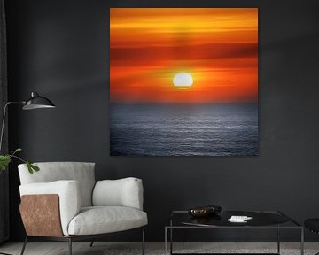 Golden Ocean Sunset Glow