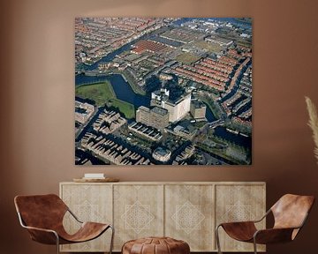 1988: Historische luchtfoto van de Meelfabriek, Leiden van Frans Rombout