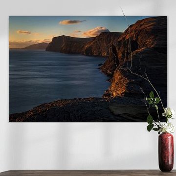 Küstenlinie der Insel Vagar von Wojciech Kruczynski