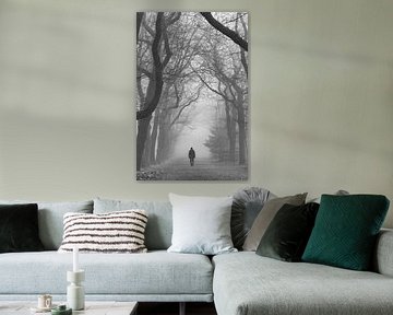 Wanderer im Wald von Peter Haastrecht, van