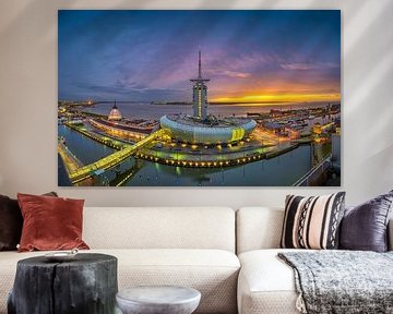 Panoramablick auf das Klimahaus in Bremerhaven, Deutschland von Michael Abid