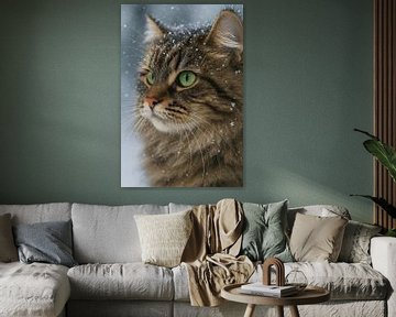 Winterportret van een kat met groene ogen in de sneeuw van Diya Dubois