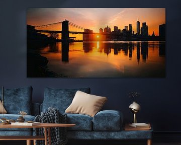 Brooklyn Bridge bei Sonnenuntergang - warme Stadtromantik von Vlindertuin-Art