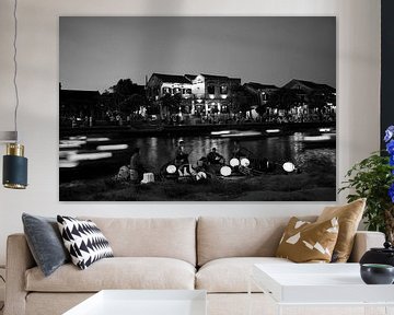 Hoi An by night in black and white by Frank Photos