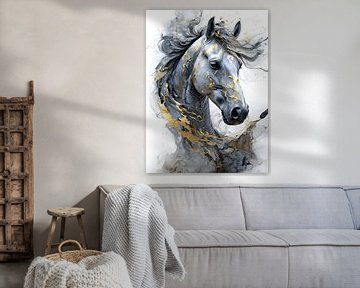 Abstract paardenhoofd met gouden accenten
