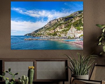 Blick auf Amalfi an der Amalfiküste in Italien