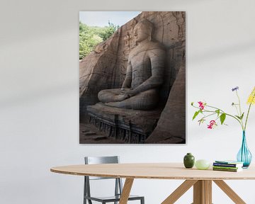 Ruhender Buddha in Polonnaruwa Sri Lanka von Visuals by Justin