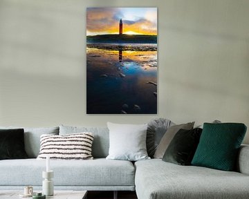 Sonnenaufgang hinter dem Leuchtturm
