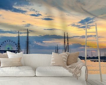 Zeilschepen op de Warnow bij zonsondergang tijdens de Hans