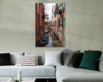 Canal à Venise Italie sur Marianne van der Zee