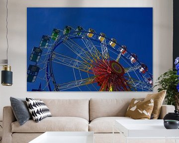 Ferris wheel on the fairground by Thomas Riess