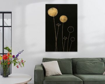 Gouden Stilte – Abstracte Bloemen op Zwart van But First Framing