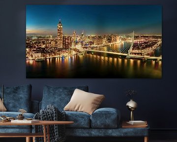 Rotterdam skyline nachtelijk panorama bij Erasmusbrug over de van Sjoerd van der Wal Fotografie