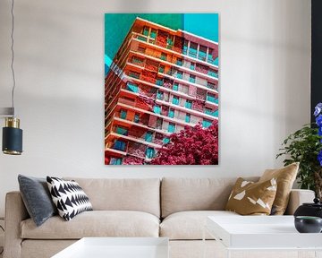 Modern gebouw in een expressief kleurenschema van Mixed media vector arts