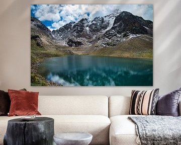Meer en bergen bij Punta Olimpica, Andes, Huaraz, Peru