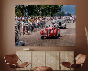 Les Mille Miglia à toute vitesse avec BMW