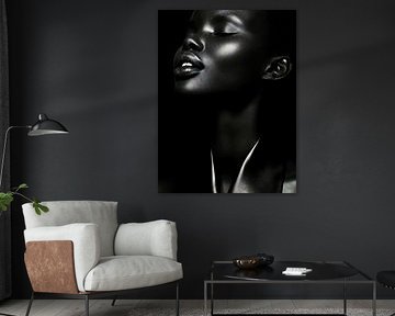 Beauté noire aux yeux fermés sur Frank Heinz