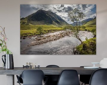 Etive met Beinn Ceitlein (832 m), Glen Etive van Christian Müringer