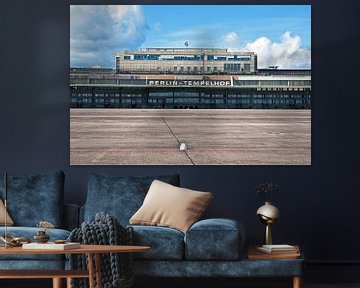 Verlaten voormalige luchthaven Berlijn-Tempelhof van Silva Wischeropp