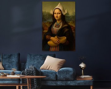Mona Lisa in Hollandse Dracht met Klomp van But First Framing