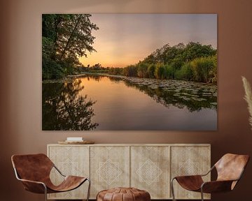 Zonsondergang op de Linge bij Acquoy in de Betuwe van Martien Janssen