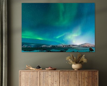 Dansend Licht boven Sommarøy van DesignedByJoost