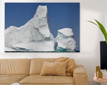 IJsberg voor de kust van Twillingate Newfoundland van Menno Schaefer