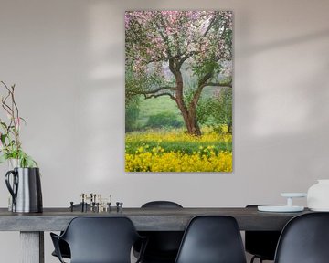 The flowering tree