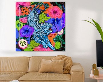 Tiger in Summer Jungle van Marja van den Hurk