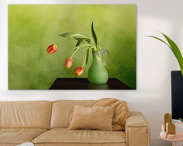 Tulipes tombantes sur Darlene Hewson