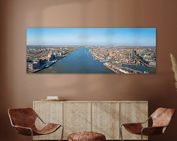 Lucht panorama van de stad Dordrecht aan de rivier de Merwede in Nederland van Eye on You