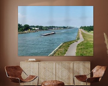 Albert Canal Hasselt by Richard Wareham