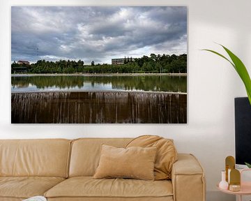 Stille und Spiegelungen auf dem See von Saen Monourom von Frank Photos
