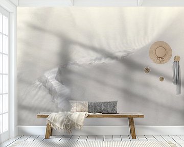 White structure - structure and light in play