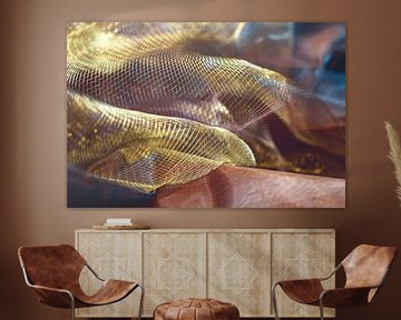 Gouden net - lichtspel op gevouwen stof van Mixed media vector arts