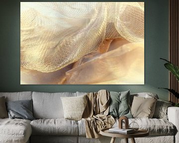 Gouden lagen - licht en structuur in fijne stof van Mixed media vector arts