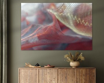 Vlechtwerk in rood en geel - lichtspel op transparante stof van Mixed media vector arts