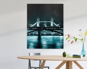 Tower Bridge Nights van Tom Derwort Photography