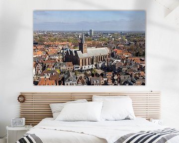 Luchtzicht op de Sint-Joriskerk in Amersfoort van Thijs Schouten