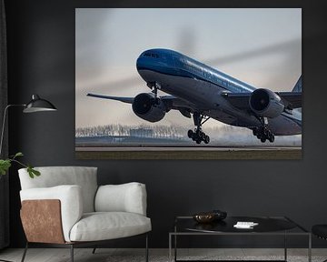 KLM Airbus landing on Polderbaan captured
