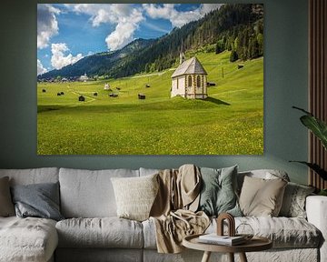 Chapel in the Mösern near Obertilliach in the Lesach Valley