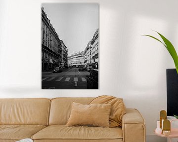 Street scene in Paris | Black-and-white image by Bas Verburg