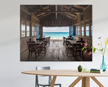 Lost Places Bar op het strand van Mustafa Kurnaz