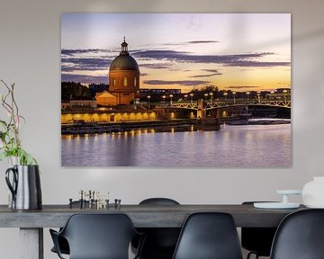 Colourful sunset in Toulouse by the banks of the Garonne river by Kim Willems
