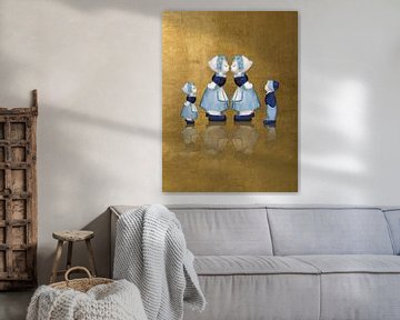 Familie delfts blauw kussend paar met goud. Twee mama gezin van Mijke Konijn