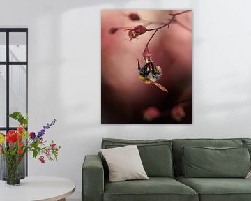 Bumblebee to a flower by Jan