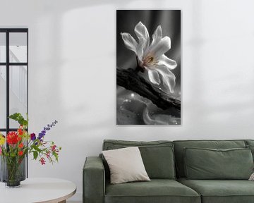 driftwood with flowers by Gelissen Artworks