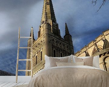 Norwich Cathedral by Richard Wareham