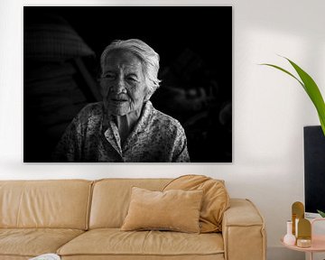 Portret van een Thaise vrouw in zwart-wit van Franklin Driessen